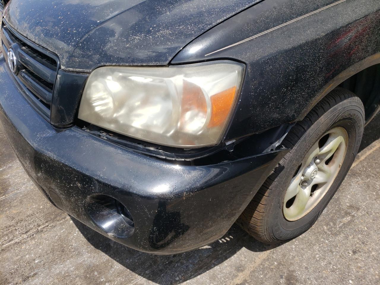 Photo 9 from auction – 2004 TOYOTA HIGHLANDER with VIN JTEGD21A440094780