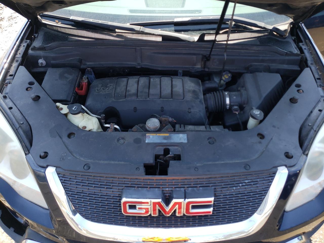 Photo 7 from auction – 2011 GMC ACADIA SLT with VIN 1GKKVREDXBJ293773