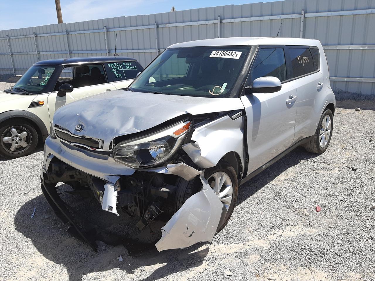 Photo 2 from auction – 2016 KIA SOUL + with VIN KNDJP3A55G7817929