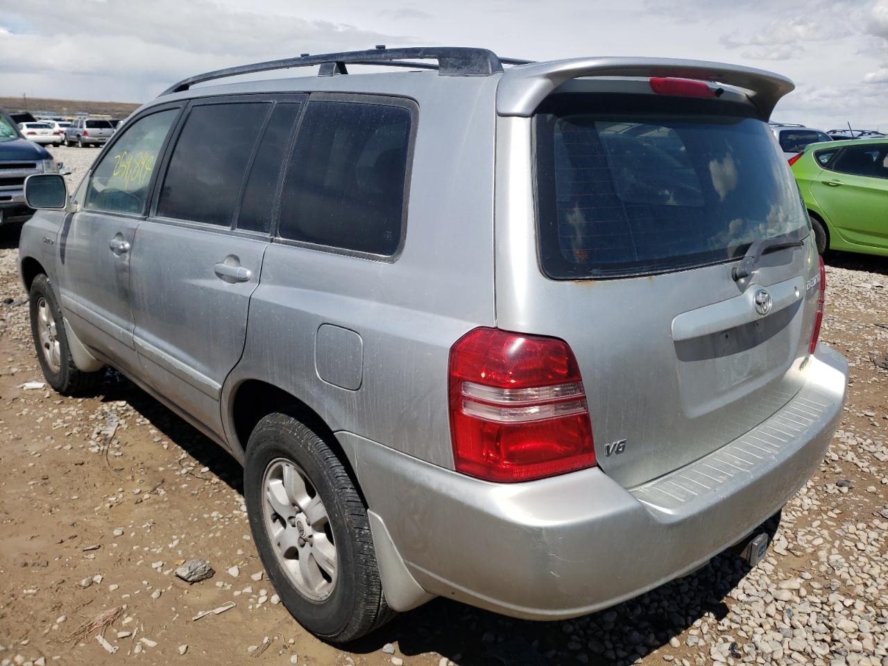 Photo 3 from auction – 2001 TOYOTA HIGHLANDER with VIN JTEHF21A810017405