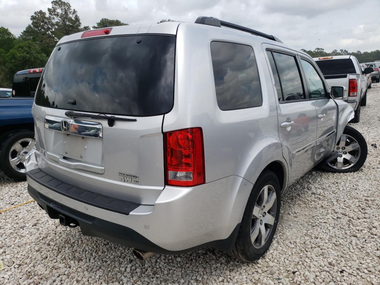 Photo 4 from auction – 2013 HONDA PILOT TOUR with VIN 5FNYF4H90DB073842