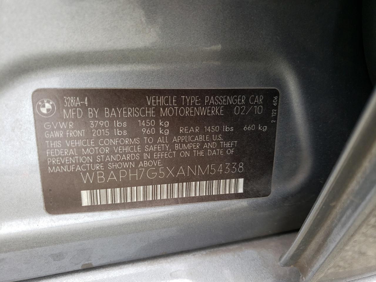 Photo 10 from auction – 2010 BMW 328 I with VIN WBAPH7G5XANM54338