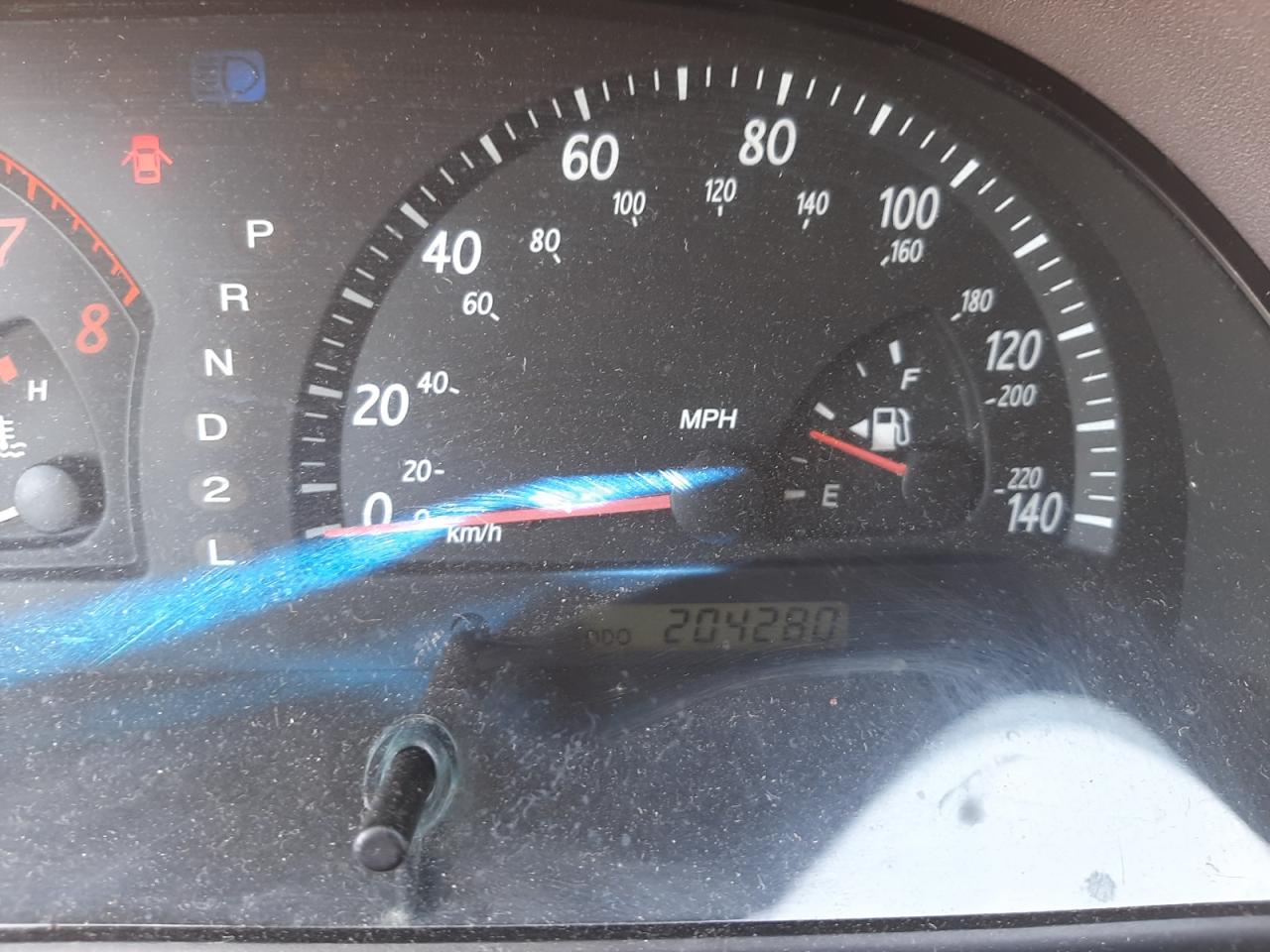 Photo 8 from auction – 2003 TOYOTA CAMRY LE with VIN JTDBE32K830237589