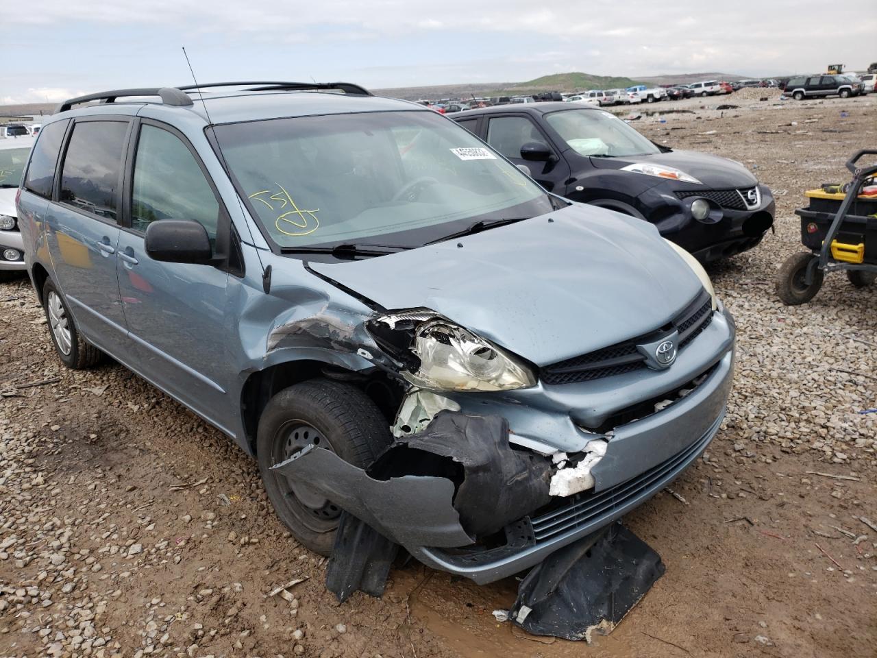 TOYOTA SIENNA CE 2005 with VIN 5TDZA23C95S290958 - Photo from auction