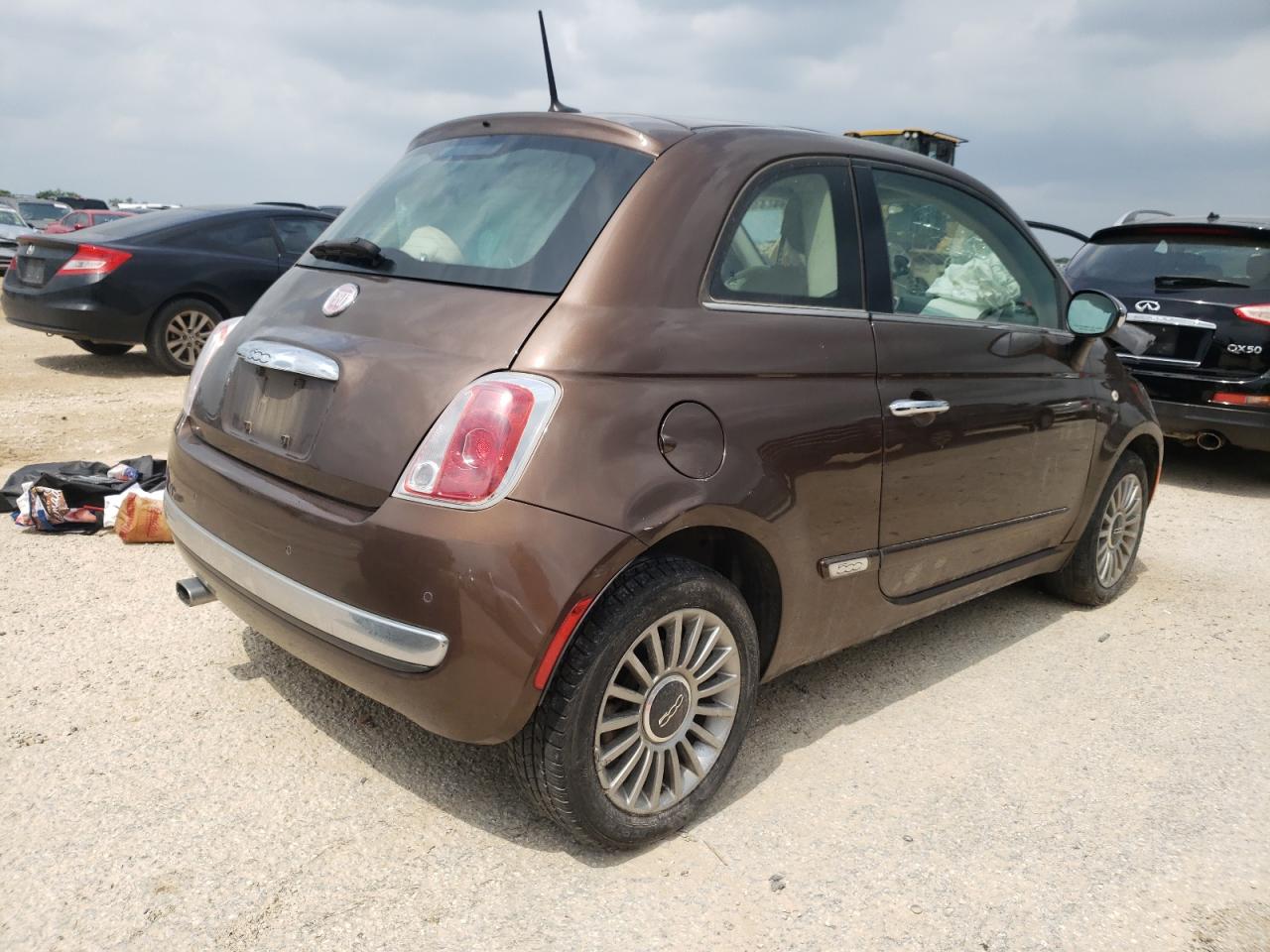 Photo 4 from auction – 2012 FIAT 500 LOUNGE with VIN 3C3CFFCR4CT385082