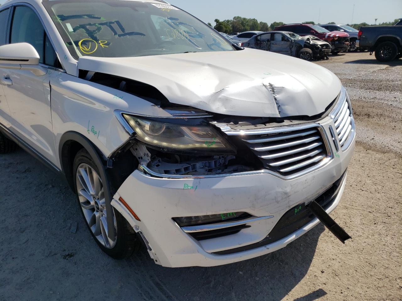Photo 9 from auction – 2015 LINCOLN MKC with VIN 5LMCJ1A91FUJ36449