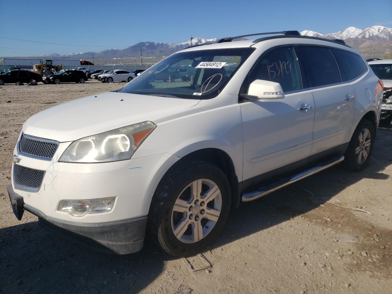 Photo 2 from auction – 2011 CHEVROLET TRAVERSE L with VIN 1GNKRGED7BJ304983