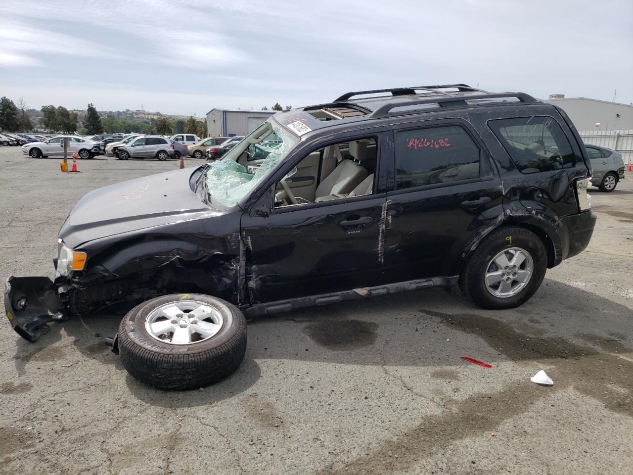 Photo 9 from auction – 2011 FORD ESCAPE XLT with VIN 1FMCU0D78BKA08486