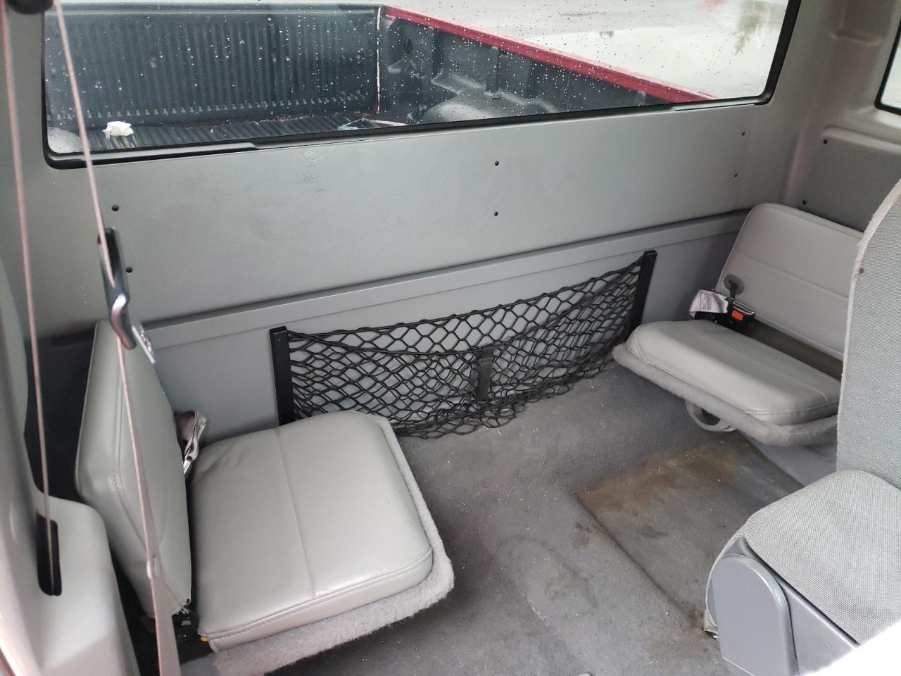 Photo 6 from auction – 2000 MAZDA B2500 CAB with VIN 4F4YR16C8YTM29615