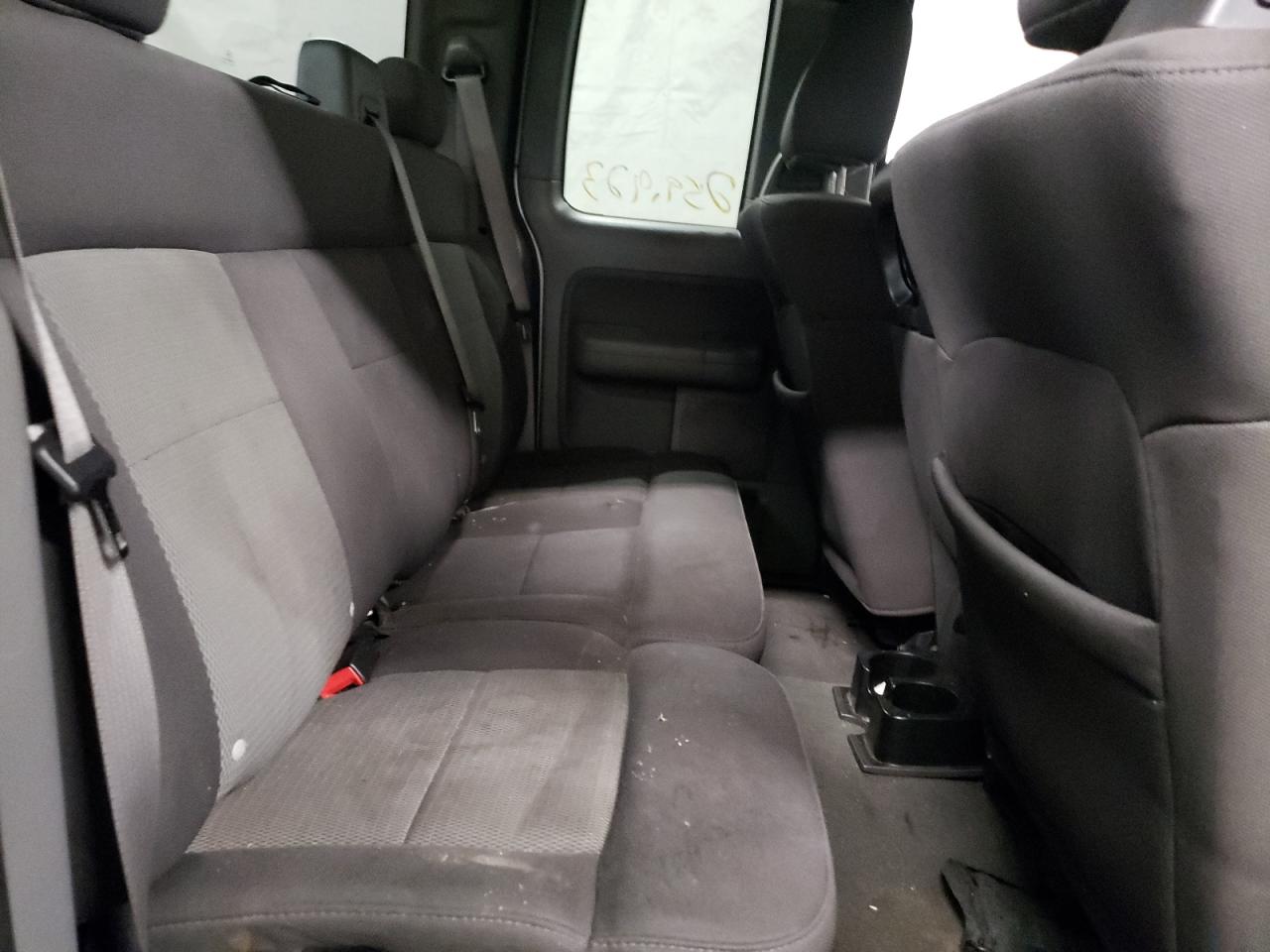 Photo 6 from auction – 2005 FORD F150 with VIN 1FTPX14595NB77582
