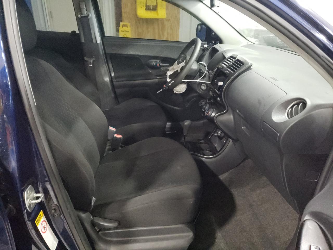 Photo 5 from auction – 2008 SCION XD with VIN JTKKU10468J025246