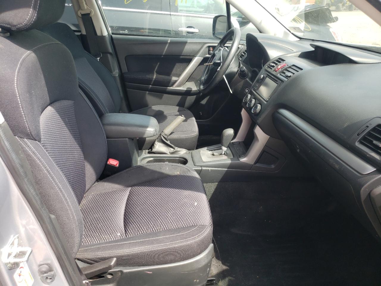 Photo 5 from auction – 2015 SUBARU FORESTER 2 with VIN JF2SJAGC2FH587664