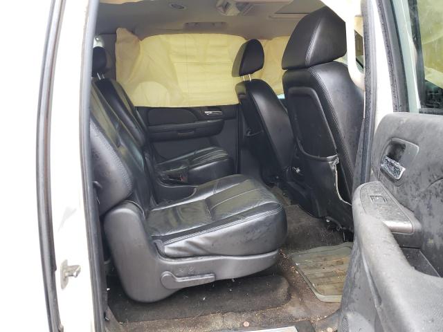Photo 6 from auction – 2007 CHEVROLET SUBURBAN K with VIN 3GNFK16367G232062