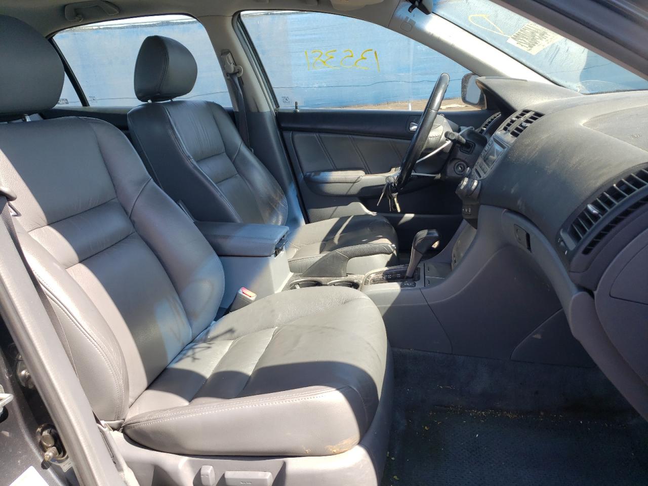 Photo 5 from auction – 2006 HONDA ACCORD EX with VIN 1HGCM66566A030681