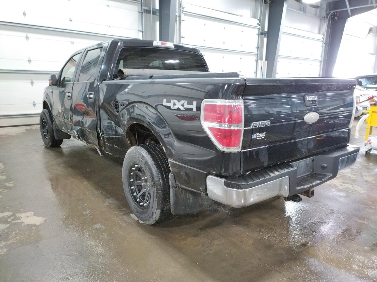 Photo 3 from auction – 2010 FORD F150 SUPER with VIN 1FTFW1EVXAKE37755