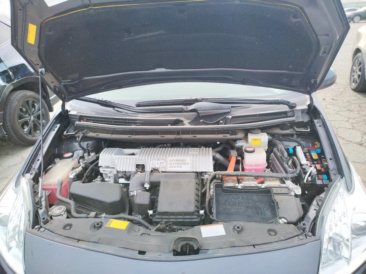 Photo 7 from auction – 2015 TOYOTA PRIUS with VIN JTDKN3DU0F1919363