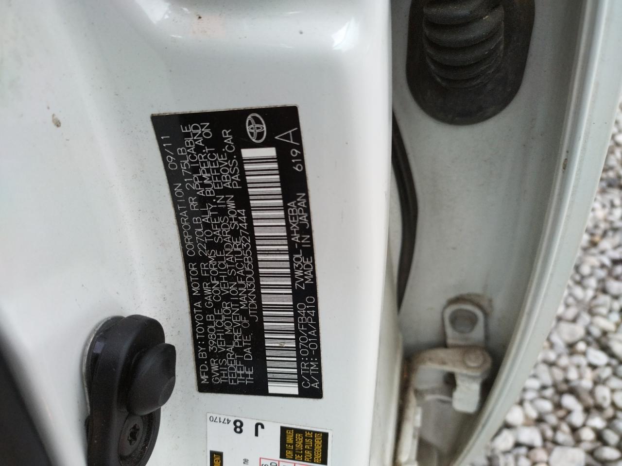 Photo 10 from auction – 2011 TOYOTA PRIUS with VIN JTDKN3DU5B5327444