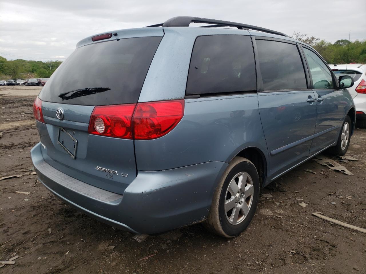 Photo 4 from auction – 2006 TOYOTA SIENNA CE with VIN 5TDZA23C66S519601