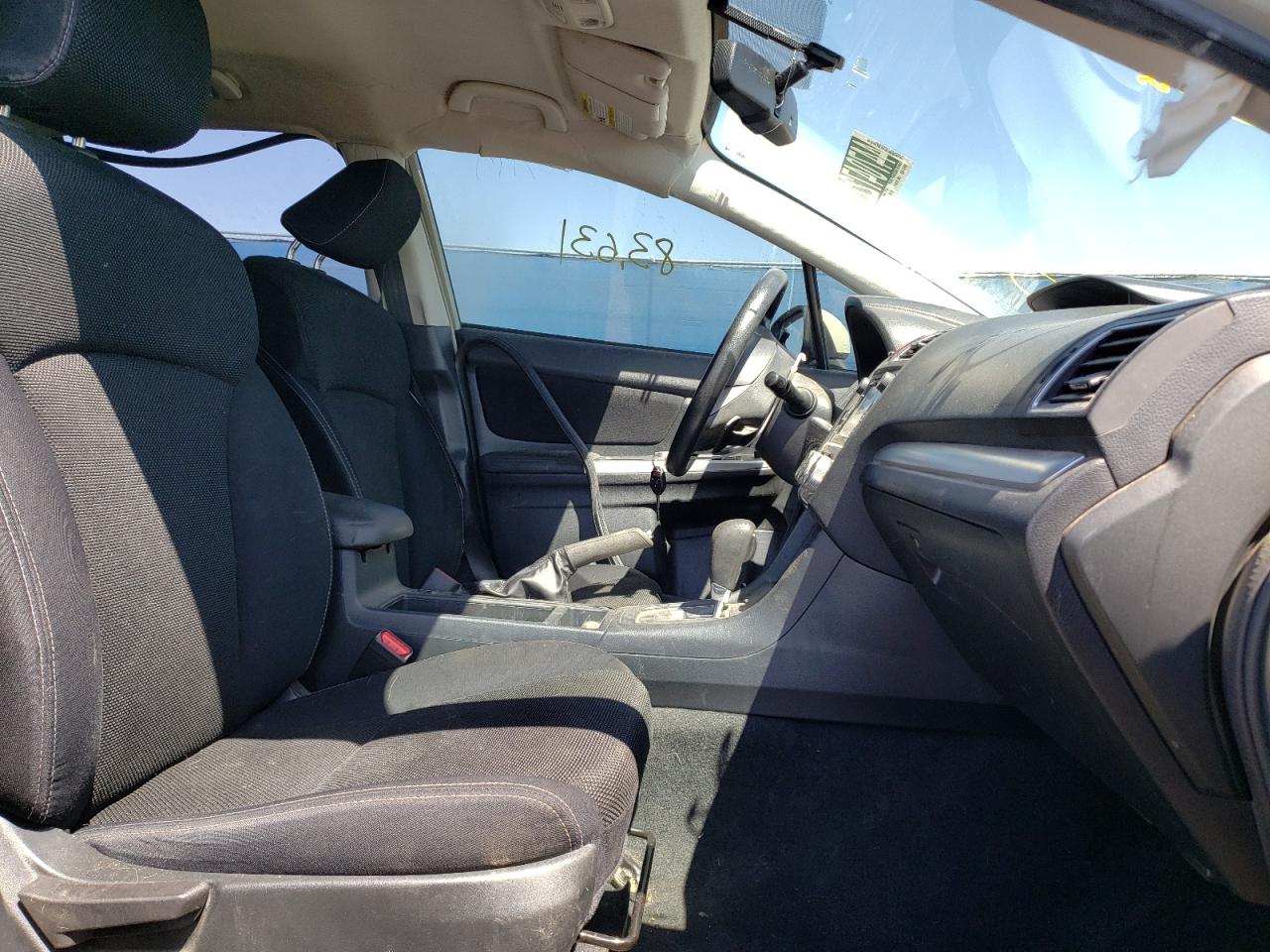 Photo 5 from auction – 2015 SUBARU XV CROSSTR with VIN JF2GPACC8F8235795