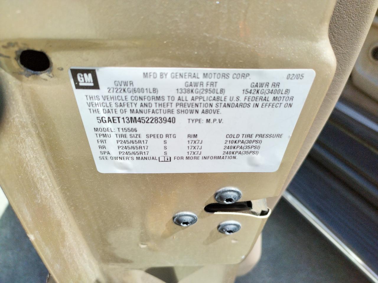 Photo 10 from auction – 2005 BUICK RAINIER CX with VIN 5GAET13M452283940