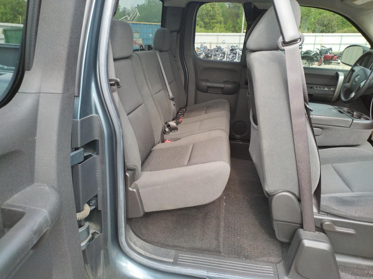 Photo 6 from auction – 2009 GMC SIERRA K15 with VIN 2GTEK290391123565
