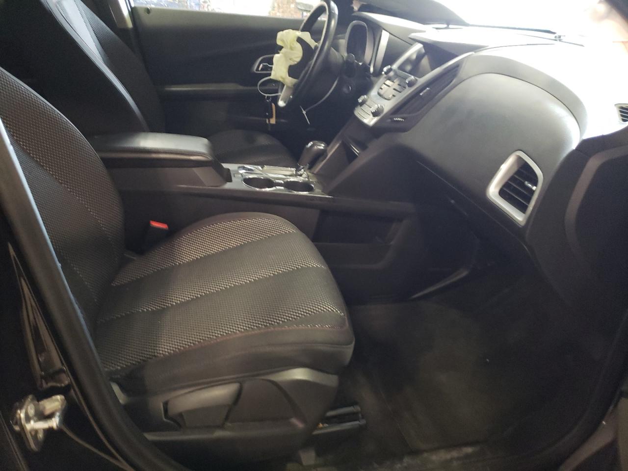Photo 5 from auction – 2017 CHEVROLET EQUINOX LT with VIN 2GNALCEK2H1604650