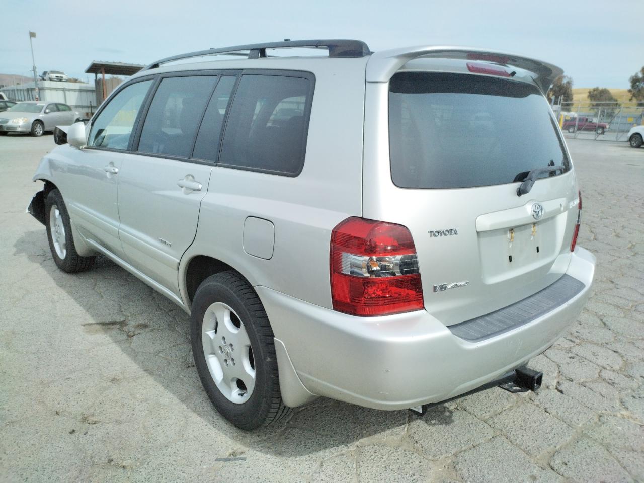 Photo 3 from auction – 2007 TOYOTA HIGHLANDER with VIN JTEEP21A570189934