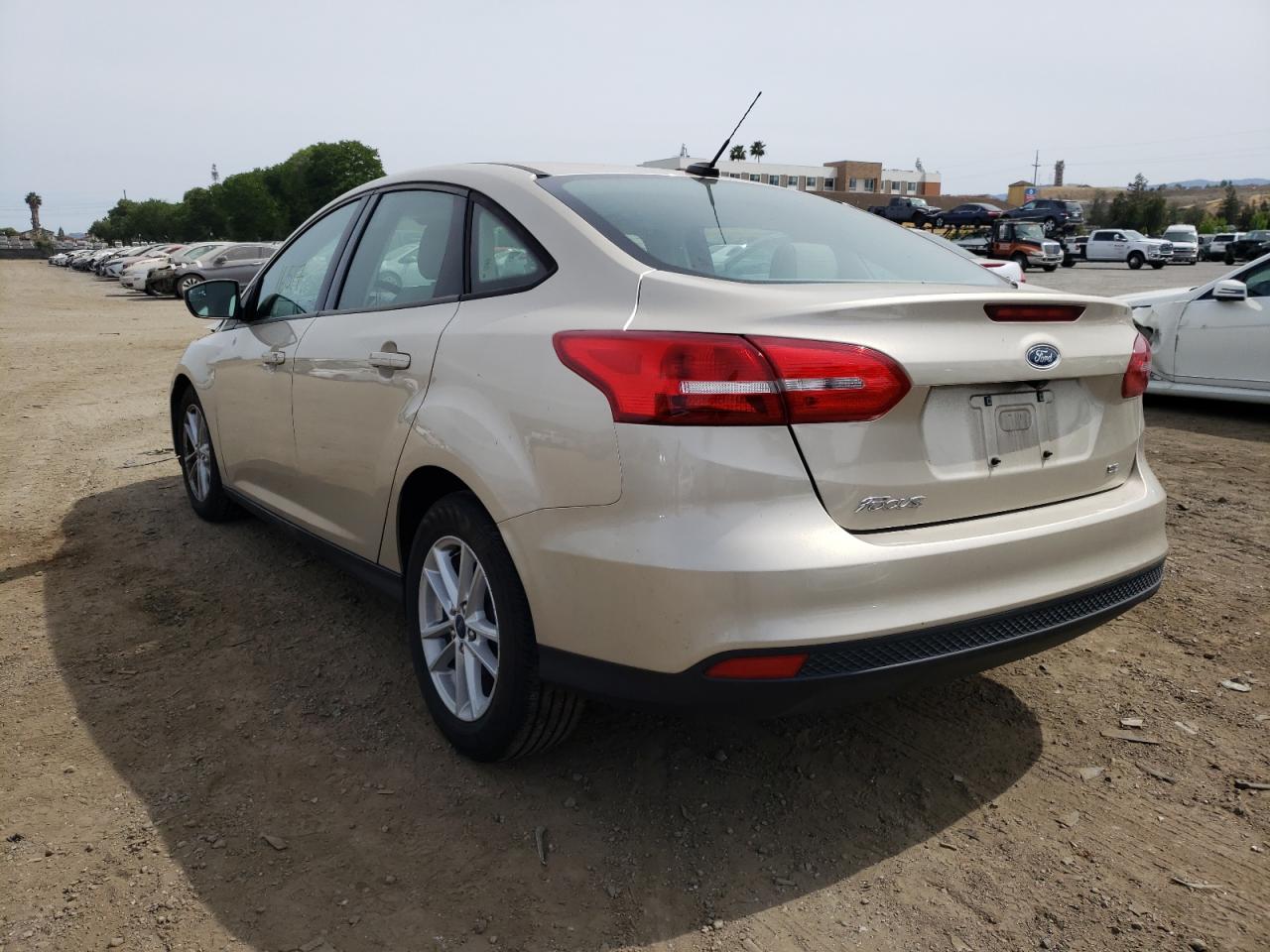 Photo 3 from auction – 2018 FORD FOCUS with VIN 1FADP3F24JL313470
