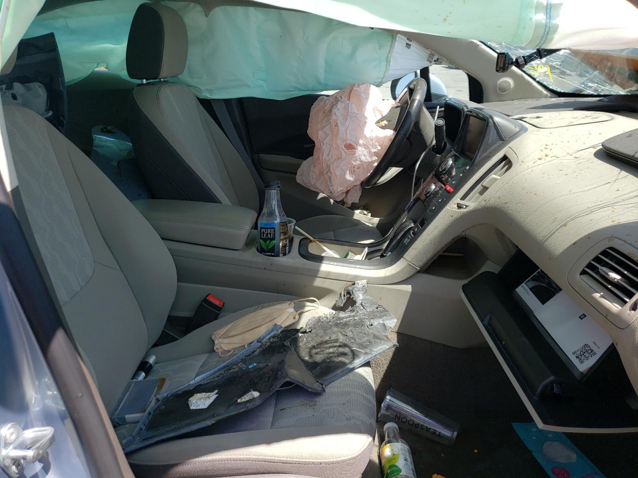 Photo 5 from auction – 2014 CHEVROLET VOLT with VIN 1G1RC6E43EU167281