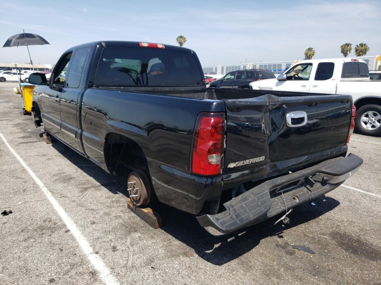 Photo 3 from auction – 2007 CHEVROLET SILVERADO with VIN 1GCEC19V27Z190987