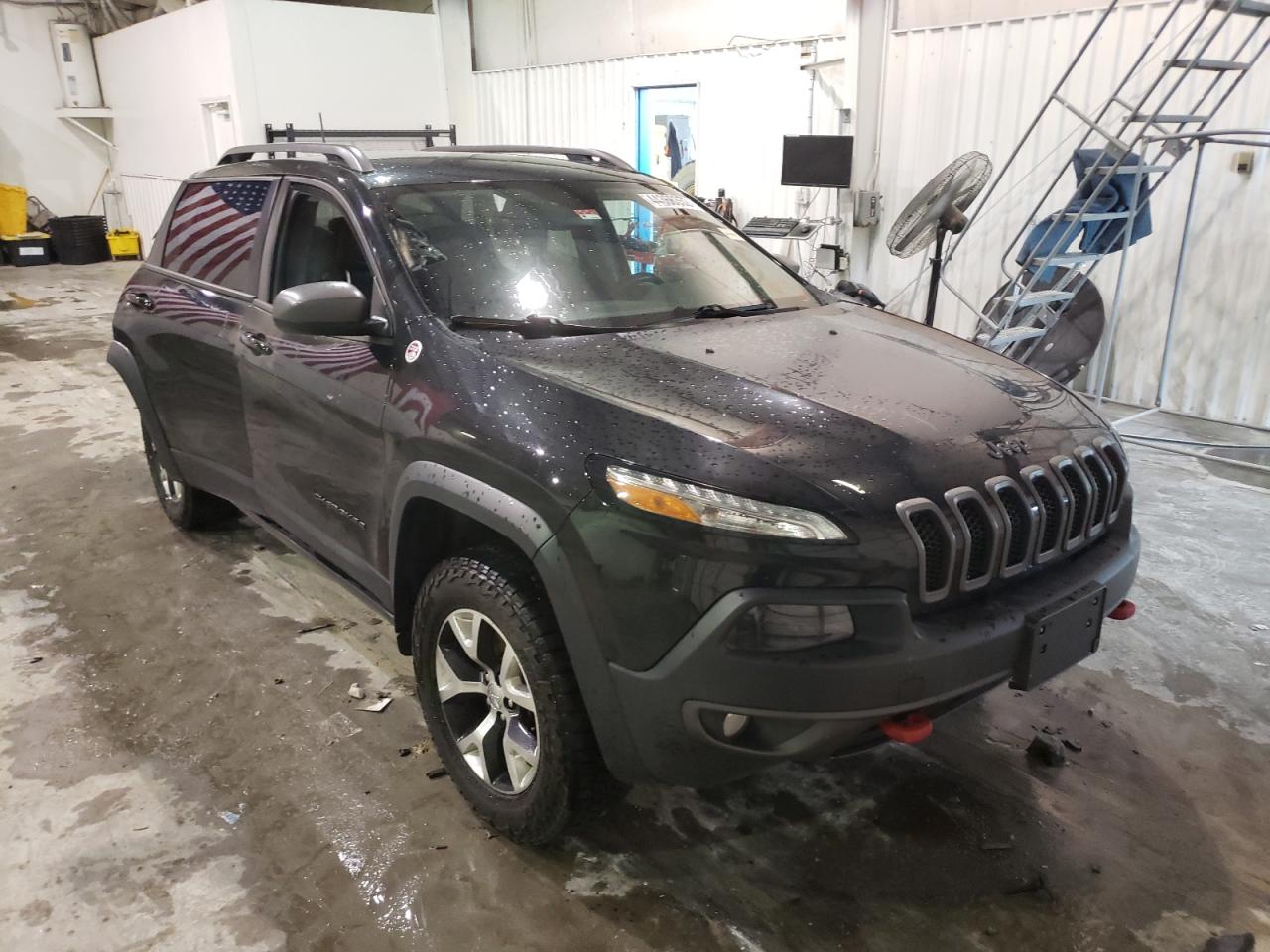 JEEP CHEROKEE T 2016 with VIN 1C4PJMBS5GW130977 - Photo from auction