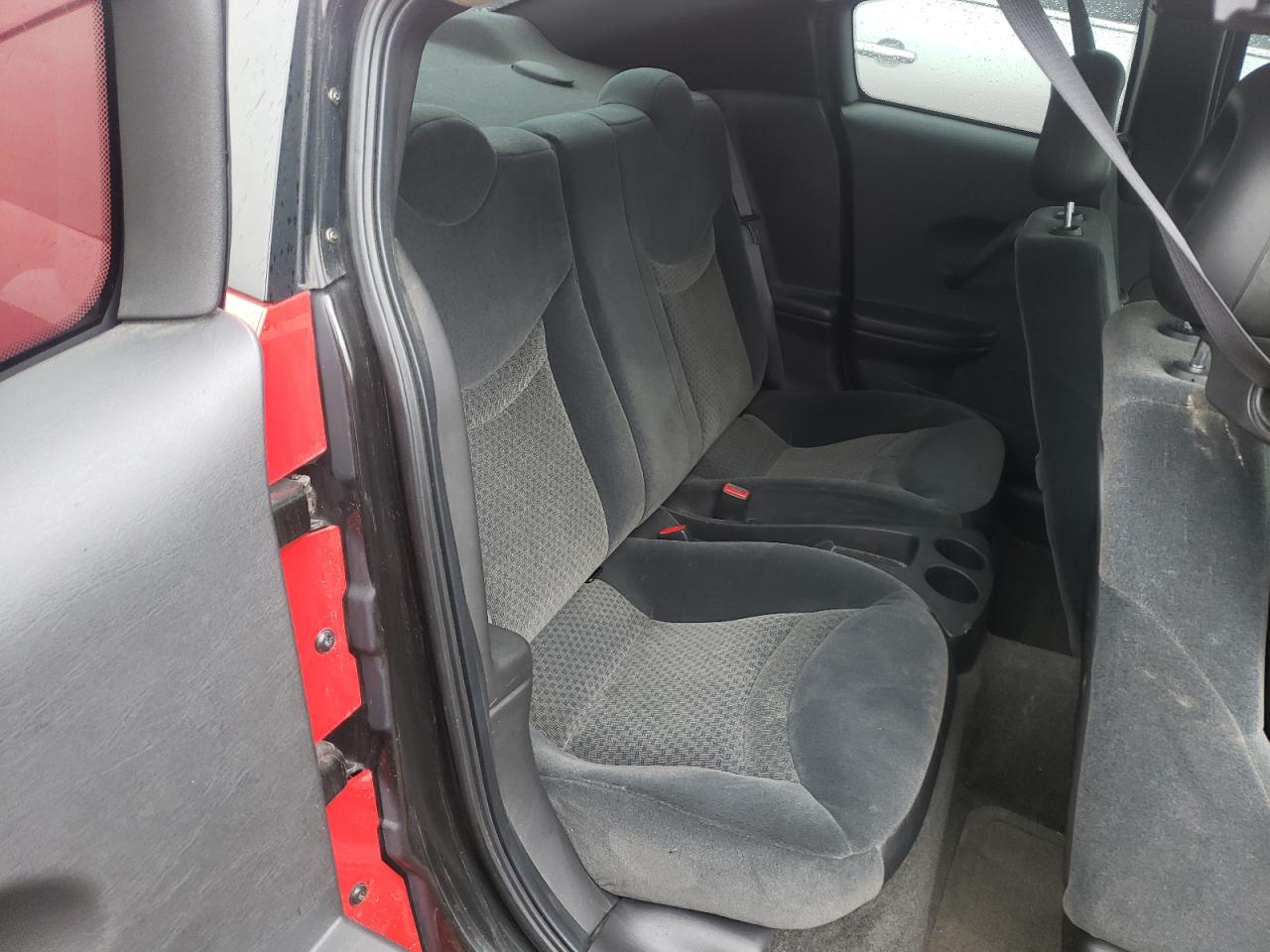 Photo 6 from auction – 2004 SATURN ION LEVEL with VIN 1G8AW12F54Z223723