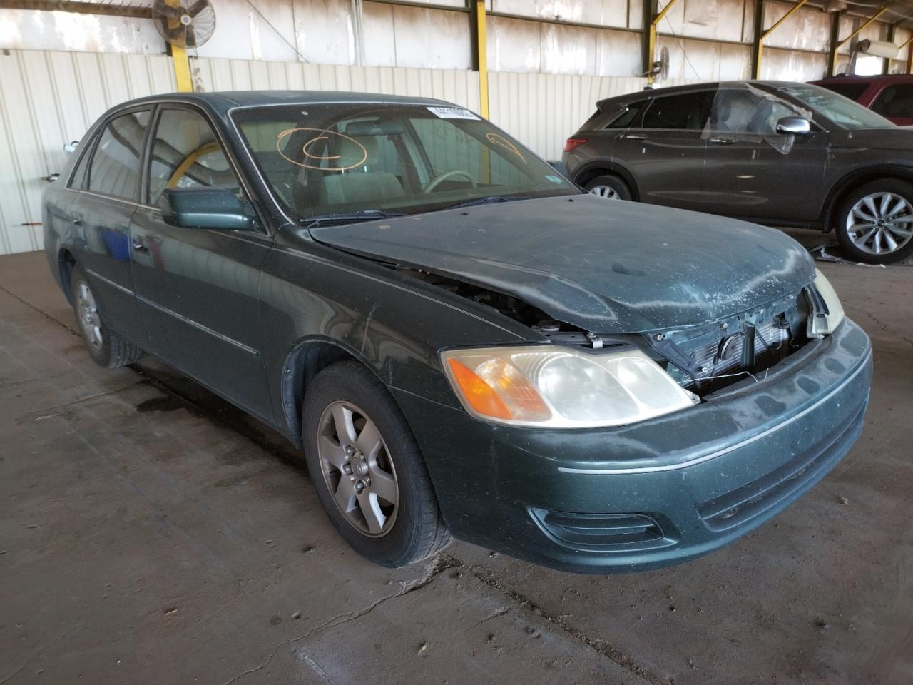 TOYOTA AVALON XL 2001 with VIN 4T1BF28B61U142979 - Photo from auction
