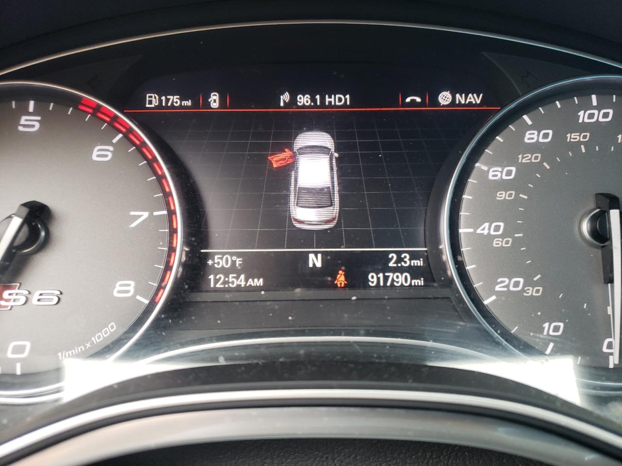 Photo 8 from auction – 2013 AUDI S6 with VIN WAUJ2AFC6DN119554