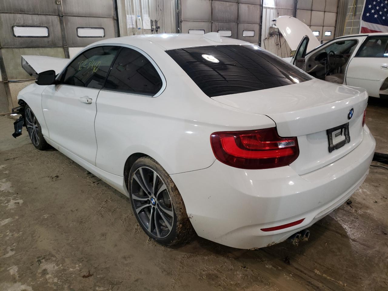 Photo 3 from auction – 2014 BMW 228 I with VIN WBA1F5C50EVV99528