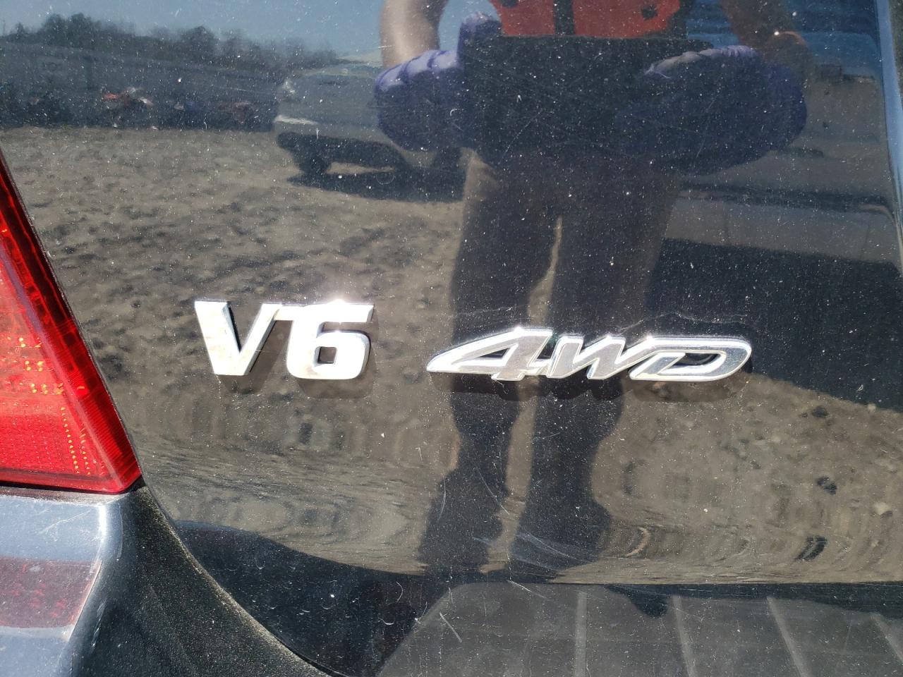 Photo 9 from auction – 2004 TOYOTA HIGHLANDER with VIN JTEEP21A440027739