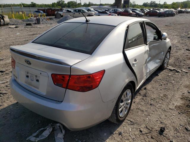 Photo 4 from auction – 2010 KIA FORTE LX with VIN KNAFT4A20A5272476