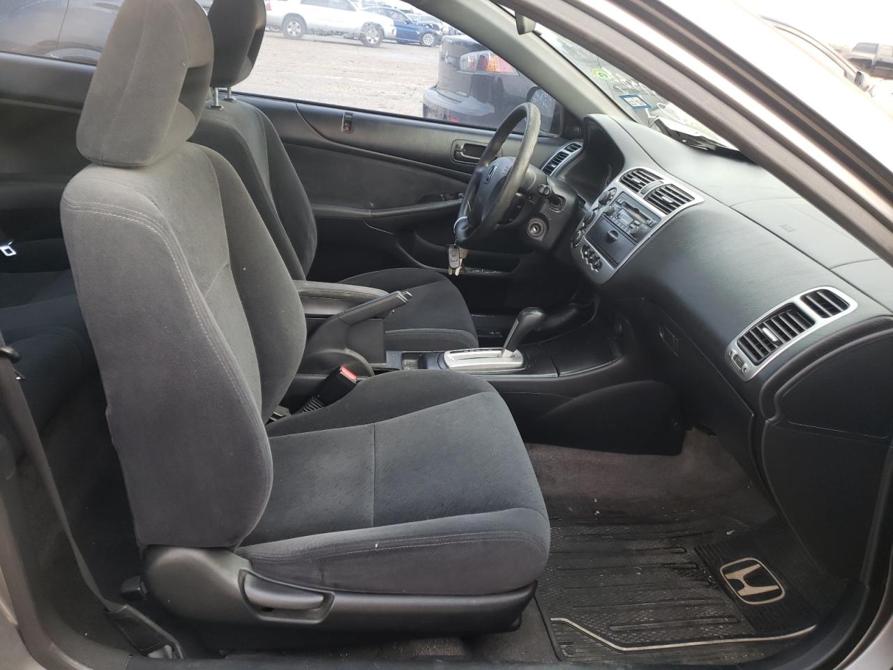 Photo 5 from auction – 2004 HONDA CIVIC EX with VIN 1HGEM22924L068873