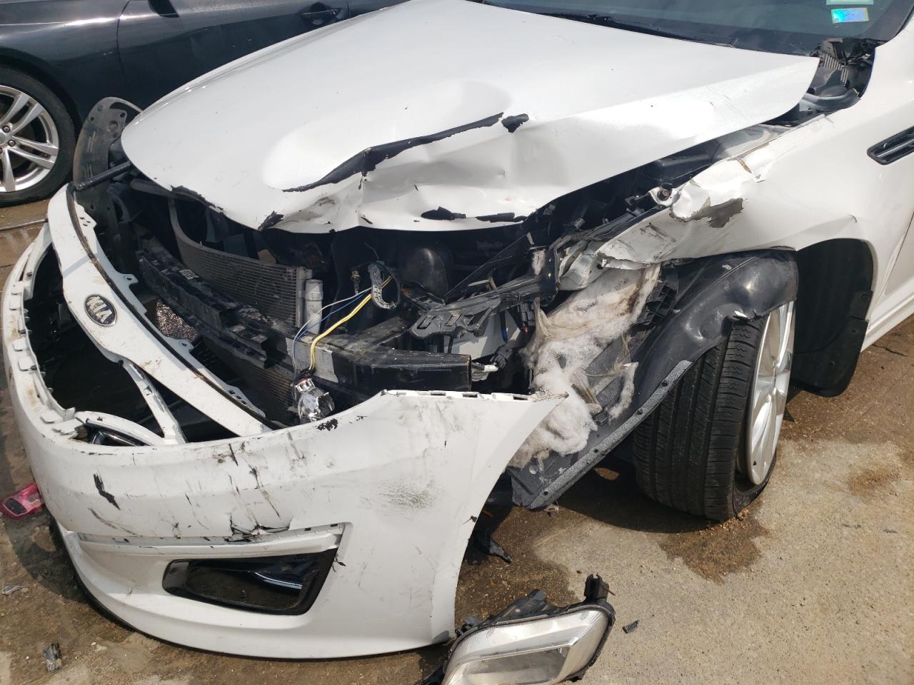 Photo 9 from auction – 2015 KIA OPTIMA EX with VIN 5XXGN4A75FG454979