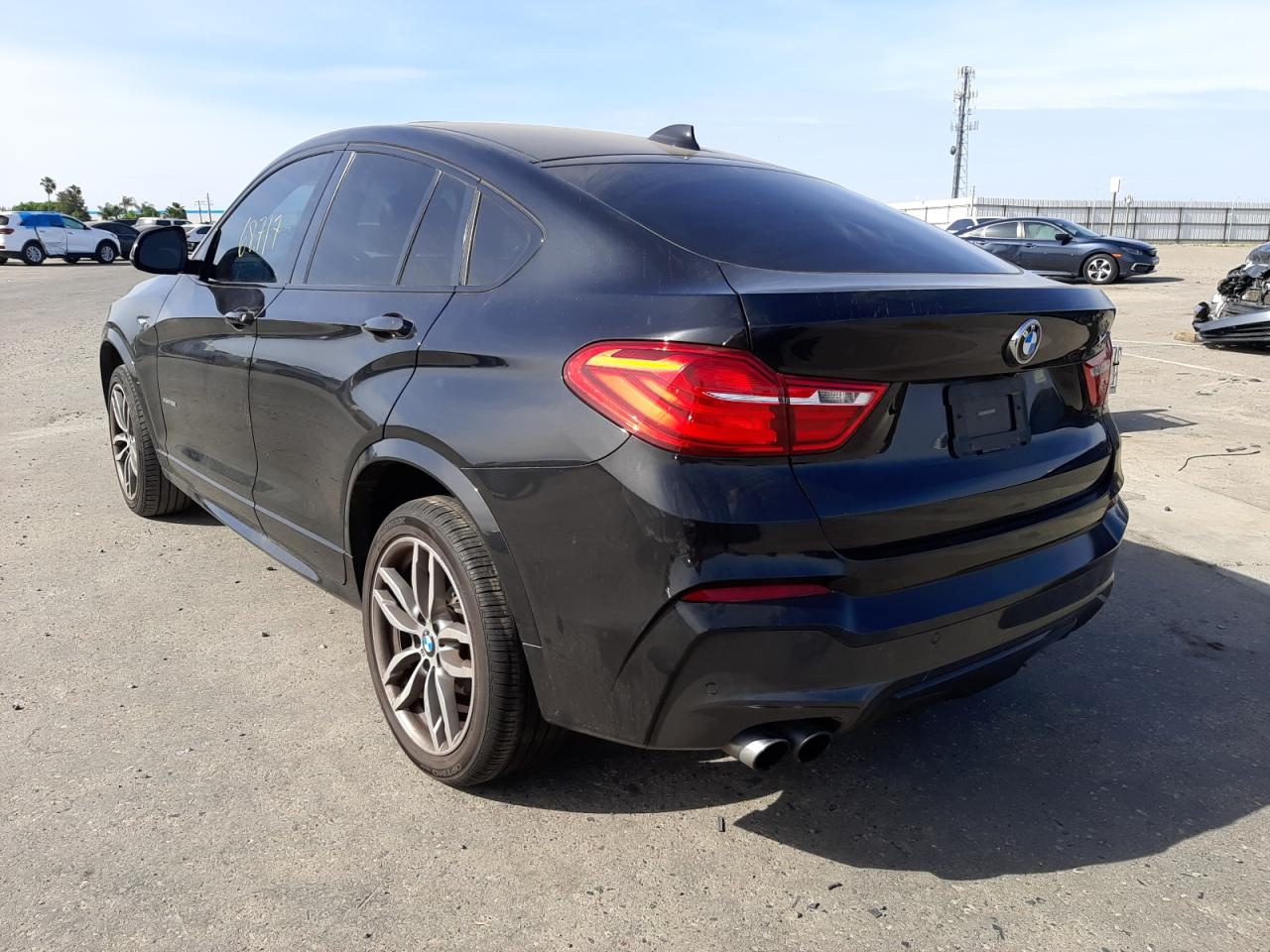 Photo 3 from auction – 2017 BMW X4 XDRIVE2 with VIN 5UXXW3C59H0T78477