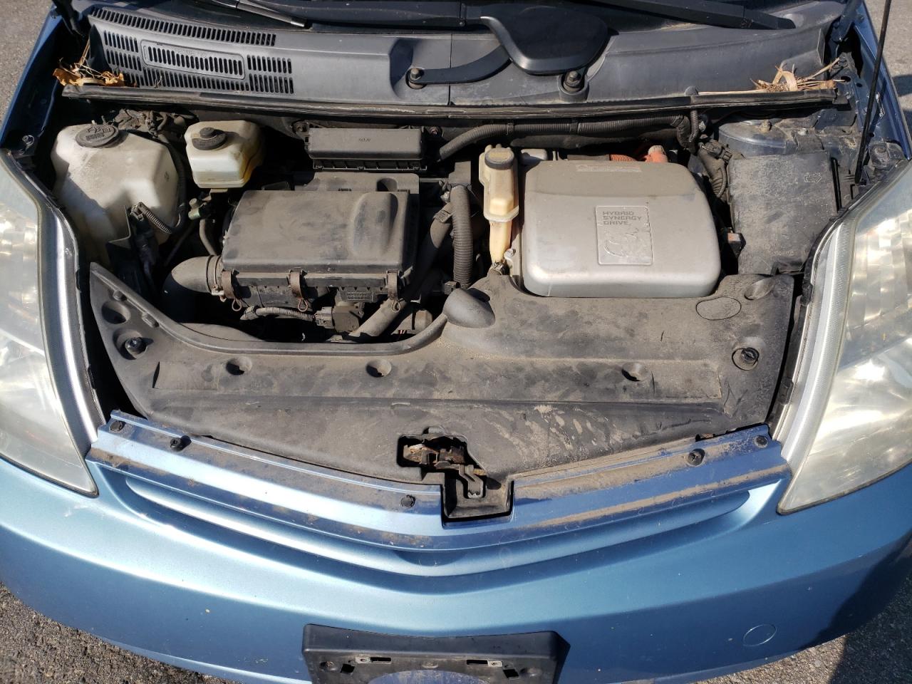 Photo 7 from auction – 2004 TOYOTA PRIUS with VIN JTDKB20U040075451