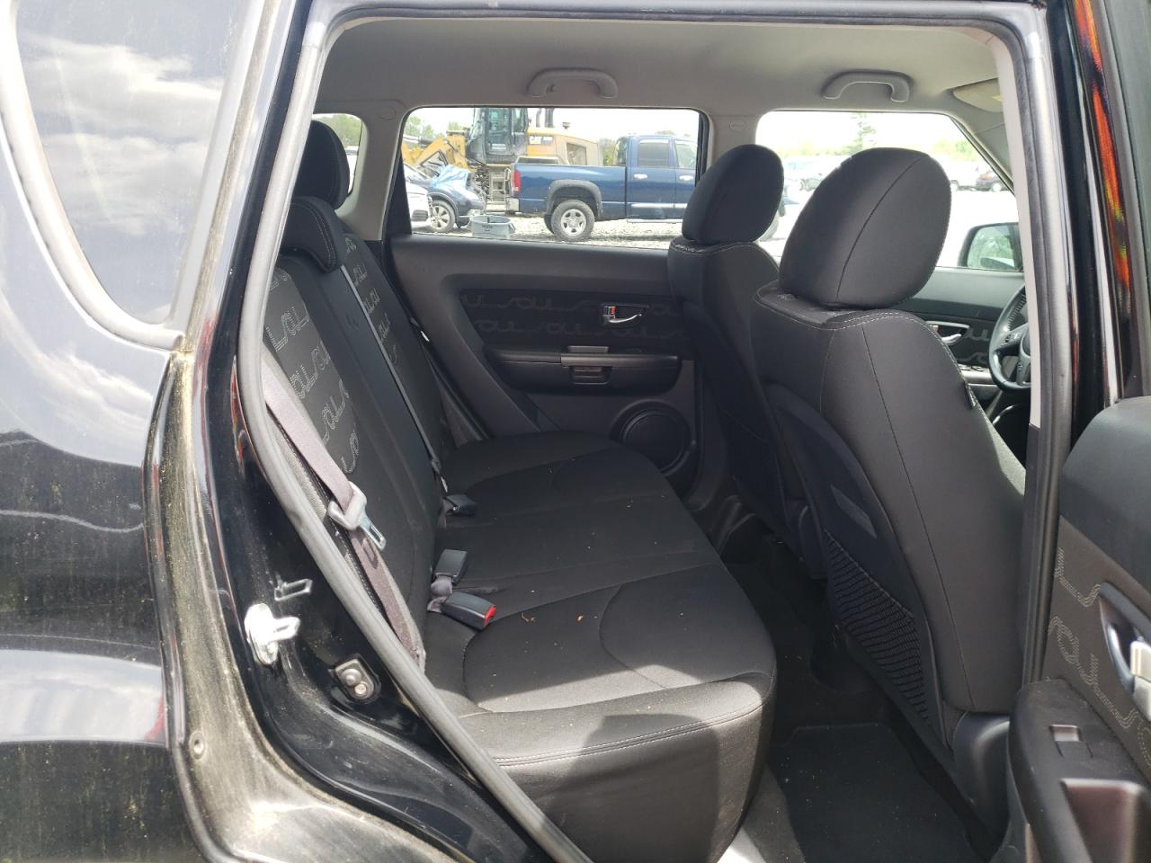 Photo 6 from auction – 2013 KIA SOUL + with VIN KNDJT2A61D7495221