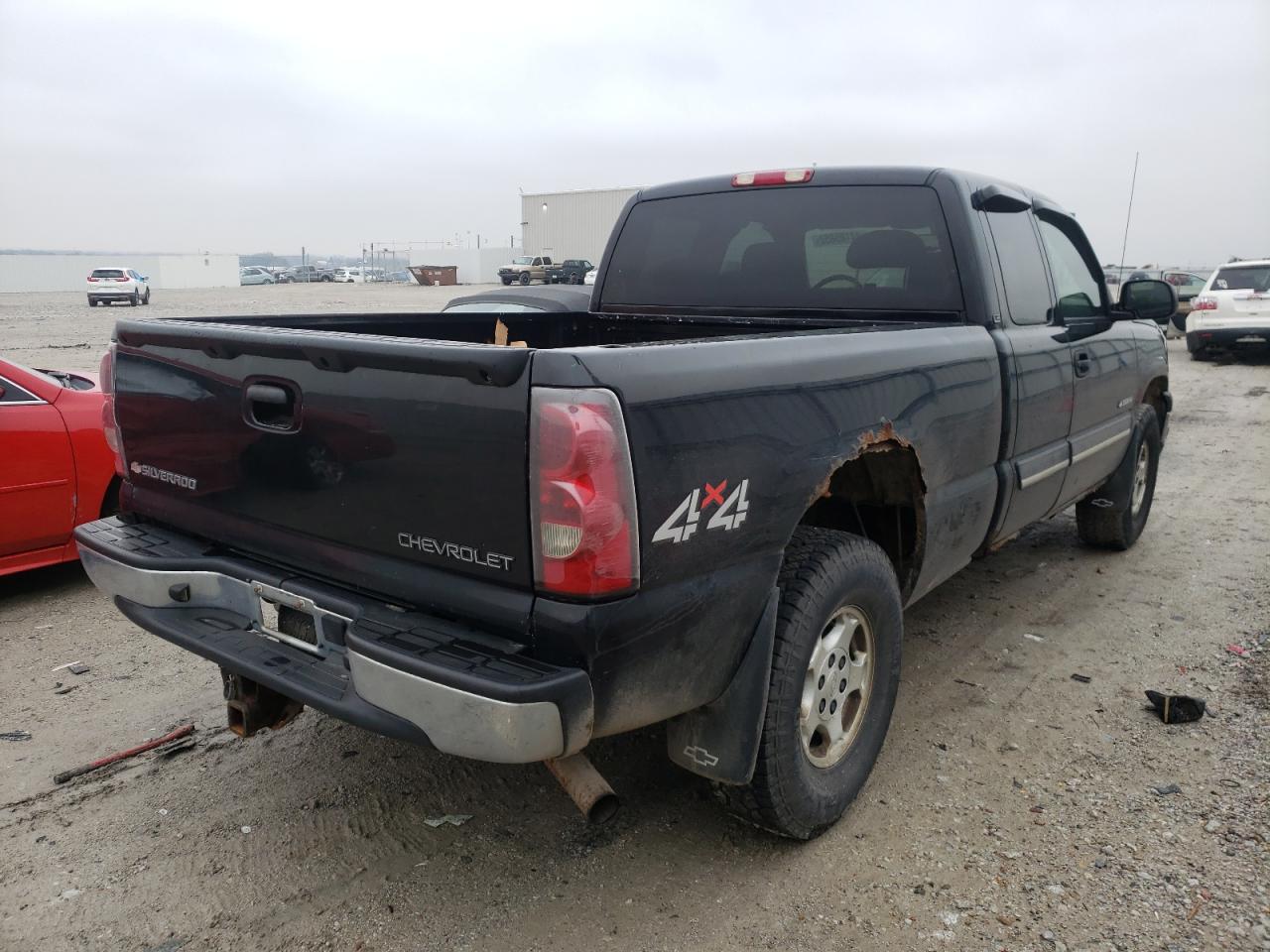 Photo 4 from auction – 2004 CHEVROLET SILVERADO with VIN 2GCEK19T041169447