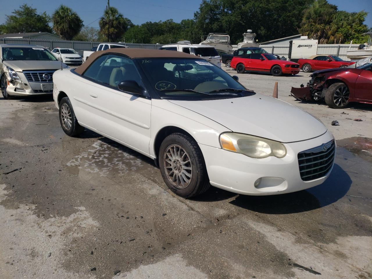 CHRYSLER SEBRING LX 2004 with VIN 1C3EL55R74N256568 - Photo from auction