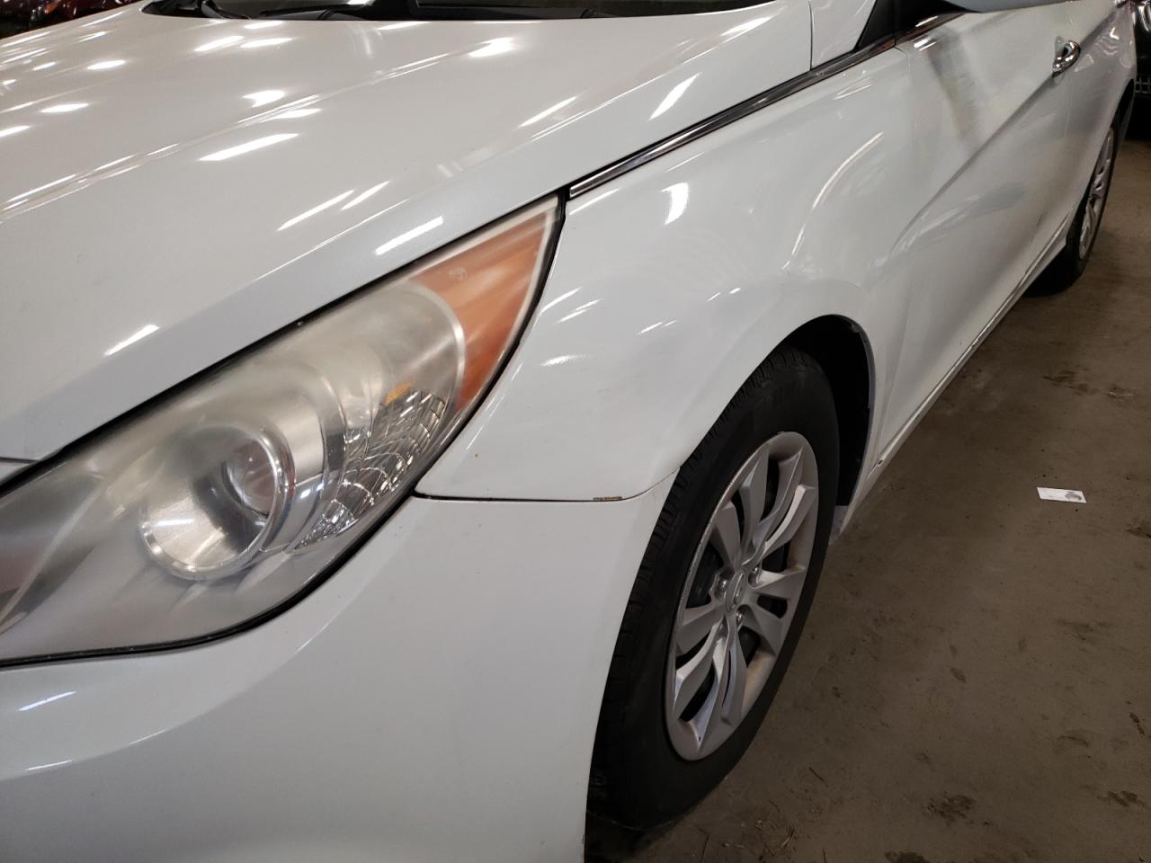 Photo 9 from auction – 2011 HYUNDAI SONATA GLS with VIN 5NPEB4AC8BH059884