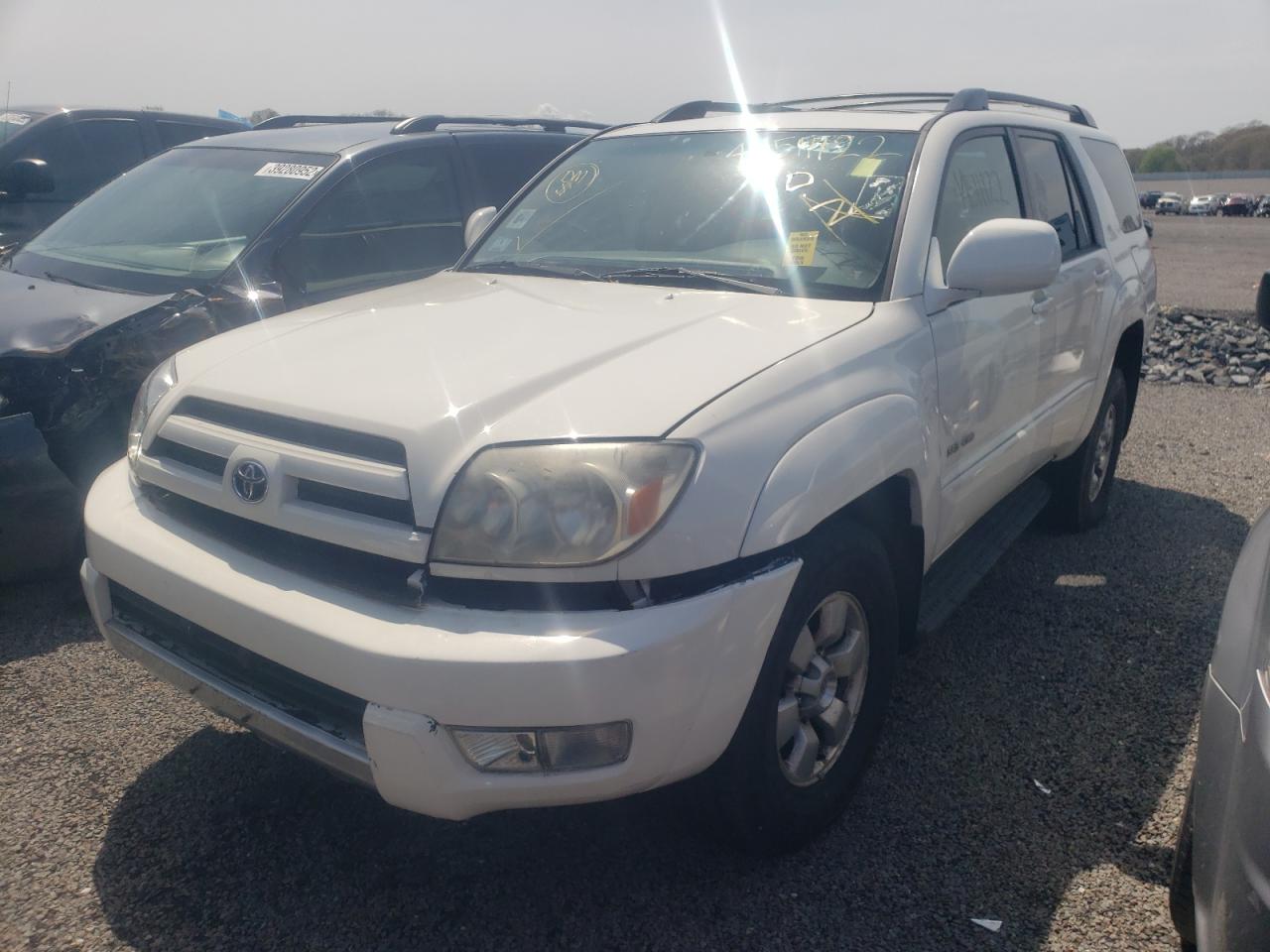 Photo 2 from auction – 2003 TOYOTA 4RUNNER SR with VIN JTEBU14R930016600