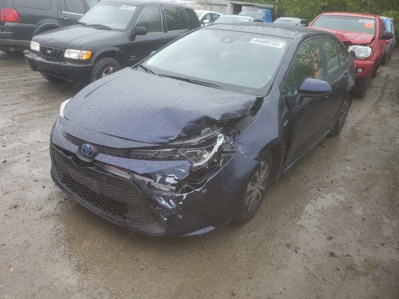 Photo 2 from auction – 2020 TOYOTA COROLLA LE with VIN JTDEBRBE7LJ016935