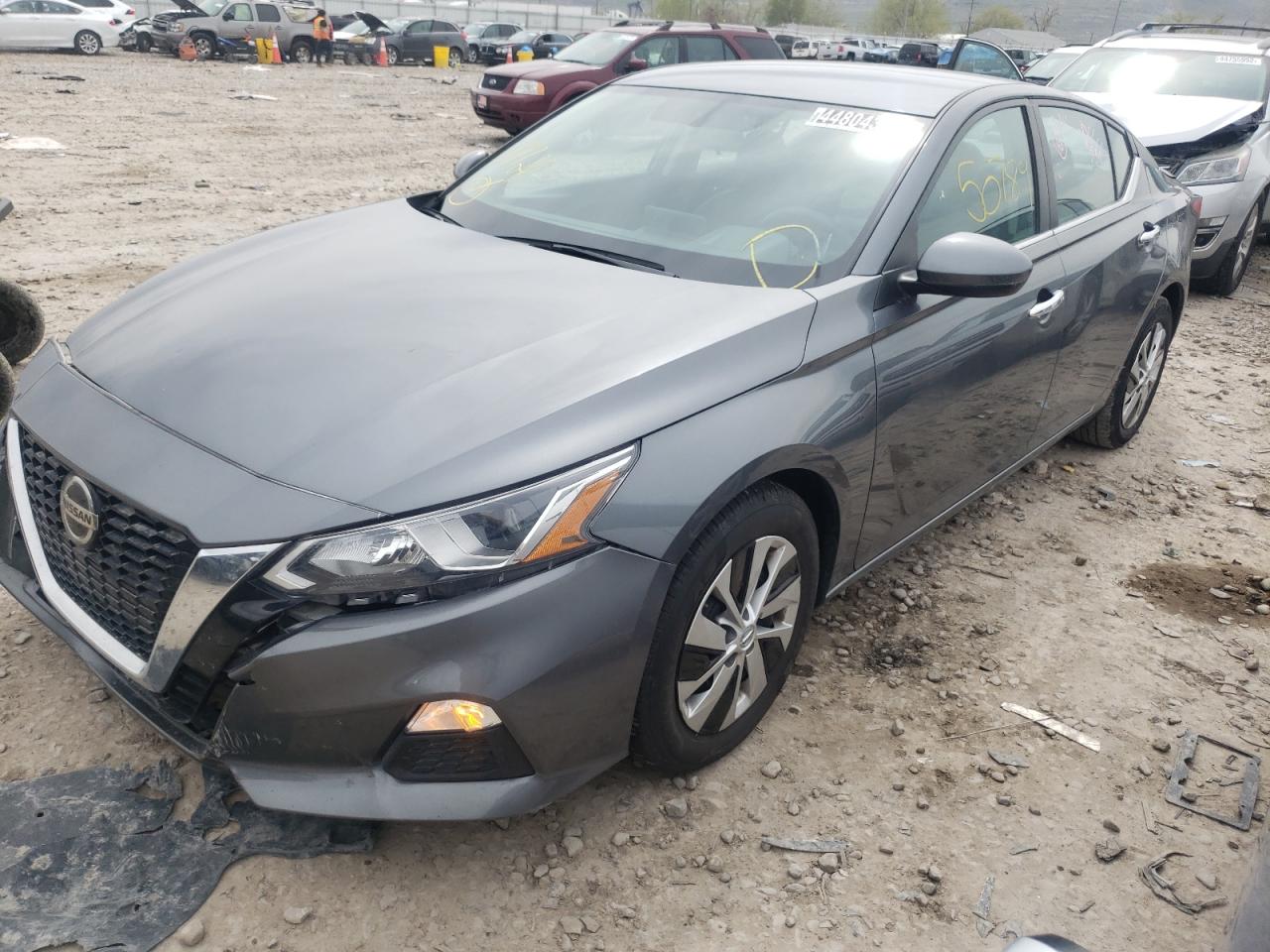 Photo 2 from auction – 2020 NISSAN ALTIMA S with VIN 1N4BL4BV6LN317147