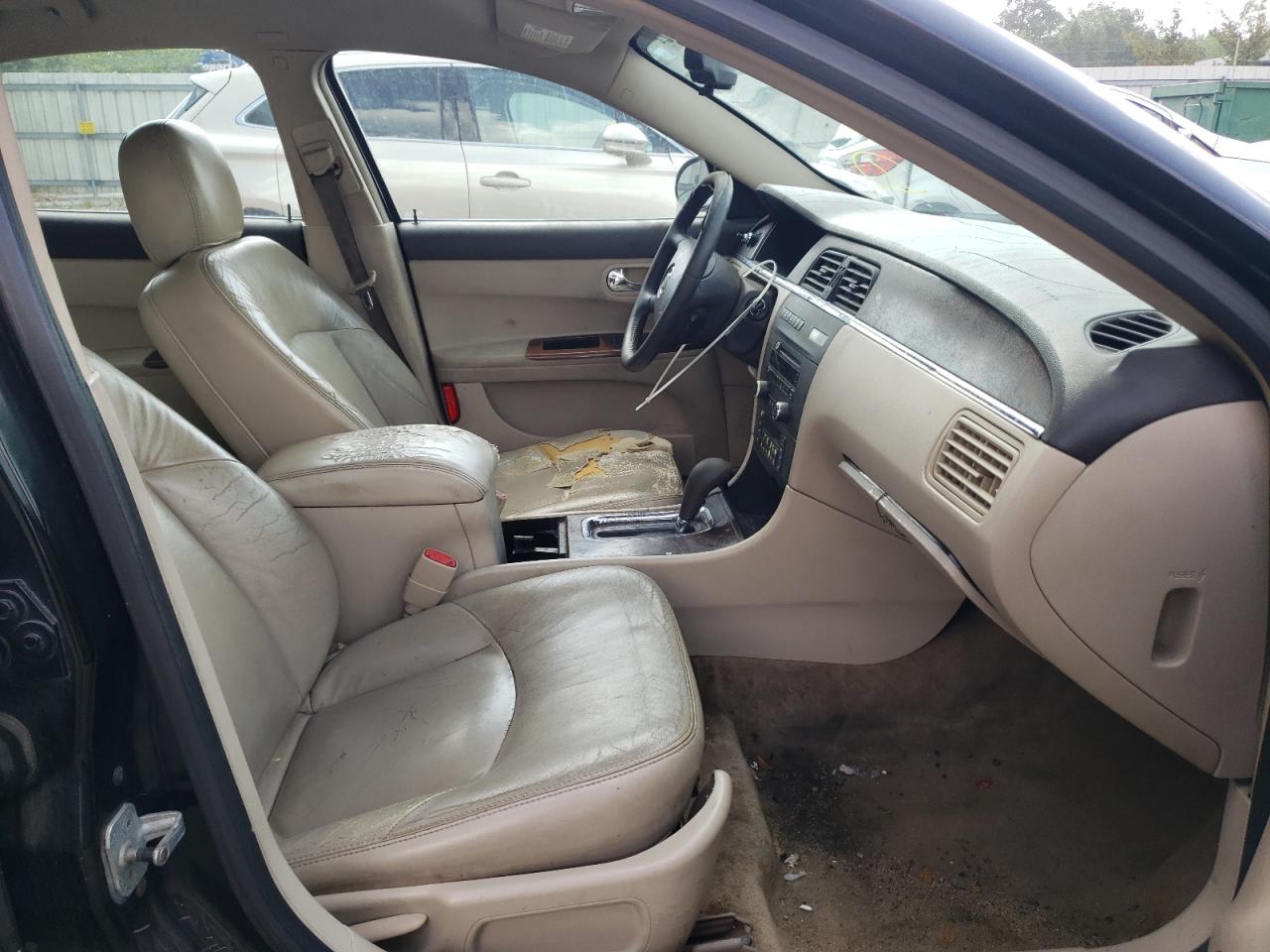 Photo 5 from auction – 2008 BUICK LACROSSE C with VIN 2G4WD582581156080
