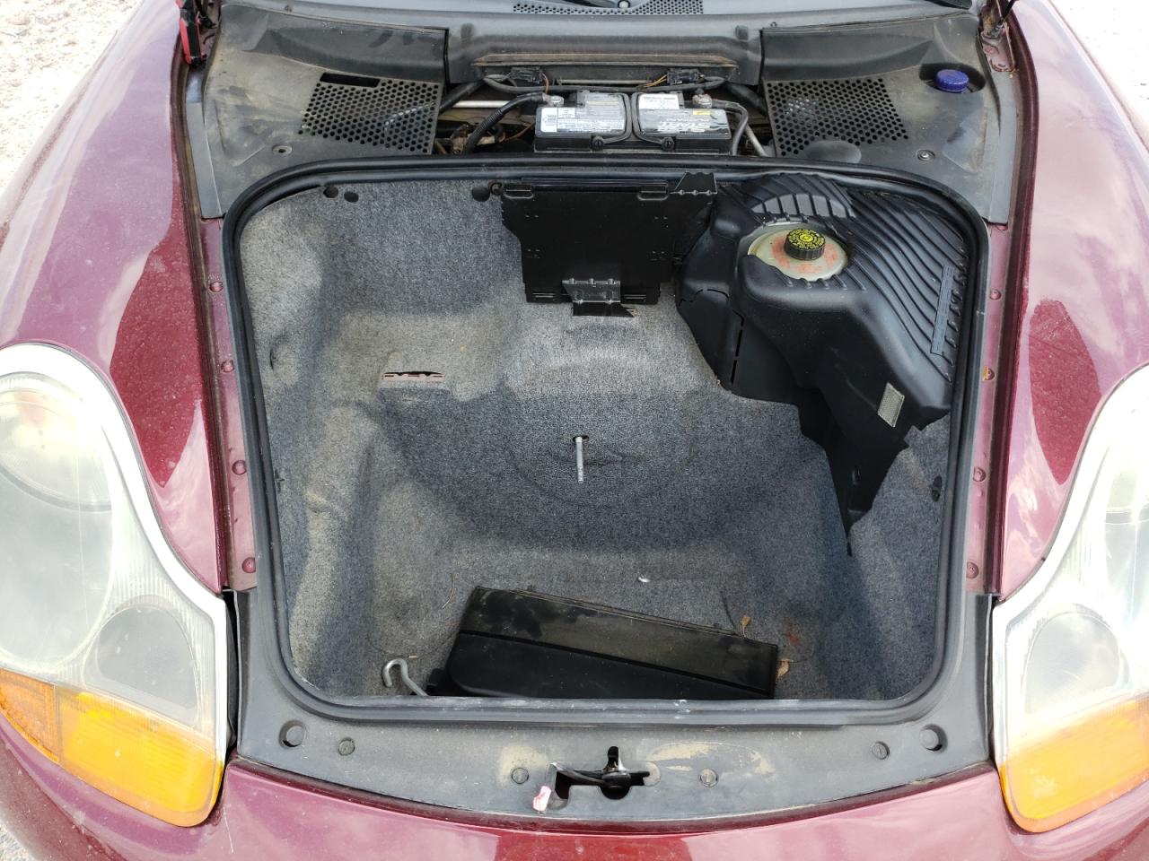 Photo 7 from auction – 2000 PORSCHE BOXSTER with VIN WP0CA2988YU622509